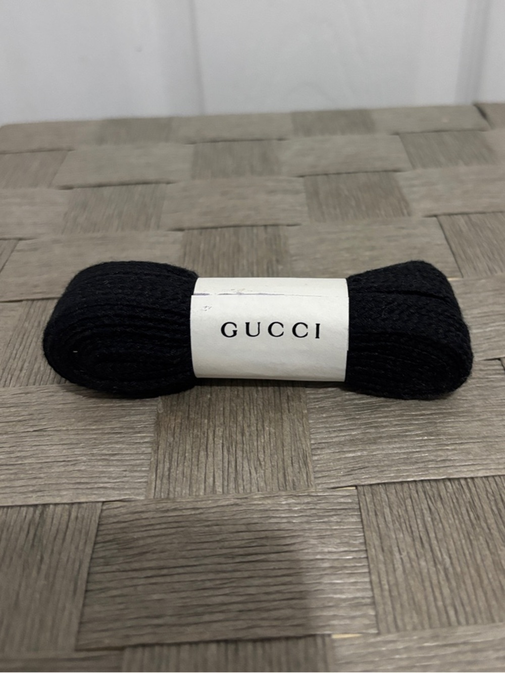 Gucci shoelaces black men’s